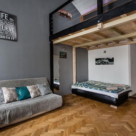Mickey'S Chain Bridge Apartments Βουδαπέστη Εξωτερικό φωτογραφία