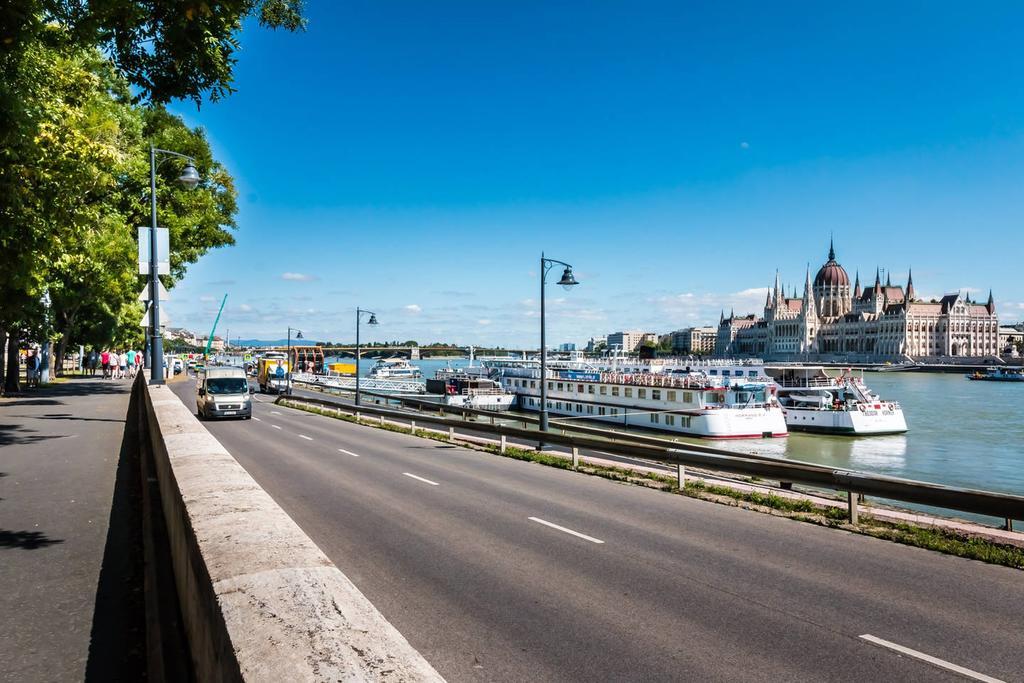 Mickey'S Chain Bridge Apartments Βουδαπέστη Εξωτερικό φωτογραφία